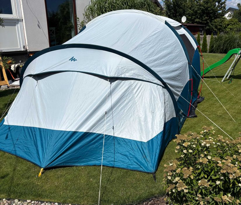 Namiot kempingowy Quechua Arpenaz 4.1 Fresh & Black 4-osobowy
