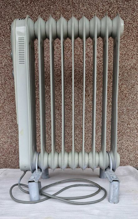 Обігрівач.Оливний (масляний) радіатор SCARLETT SC-1151