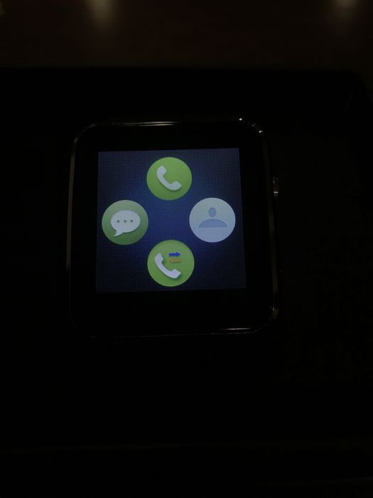 Black Smartwatch64751704135681122