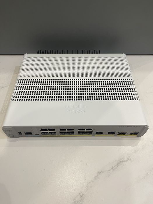 Комутатор Cisco 3560-CX