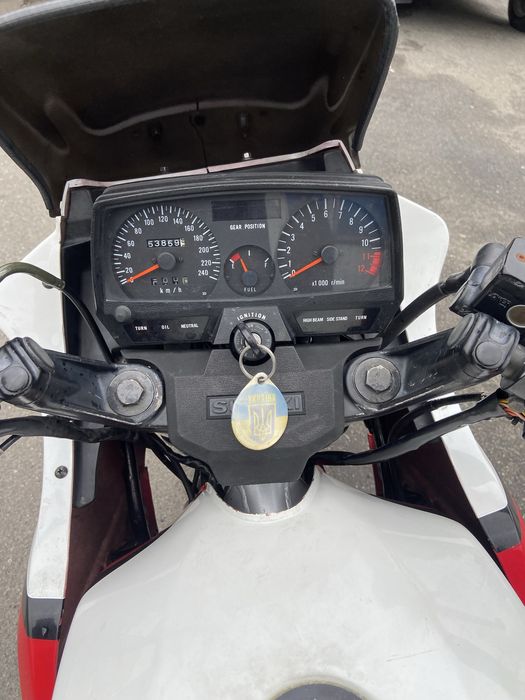 Suzukl GSX550ES