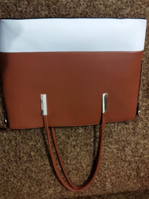 Продам кожаные новые сумки