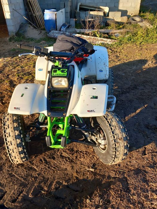 Kawasaki ksf 250 em bom estado geral