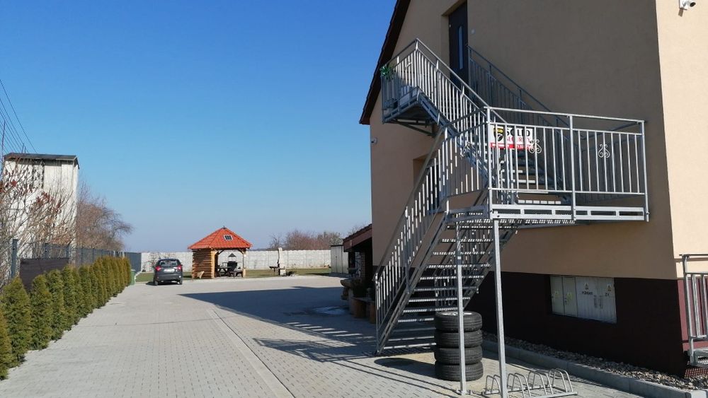 Mieszkanie 1/3 Domu  kąty.Wr/Wszemiłowice