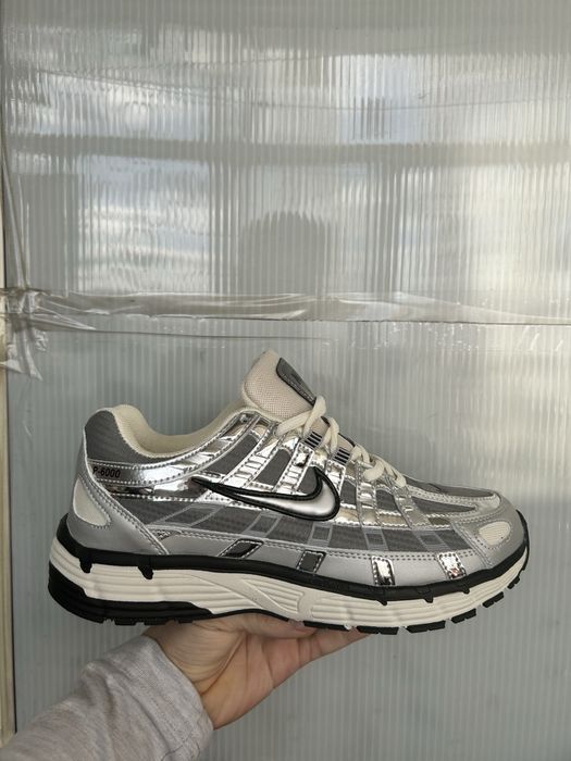 Чоловічі кросівки Nike P-6000 serebro