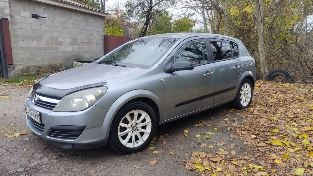 Opel Astra H 2005 рік 1,4 газ/бензин в доброму стані