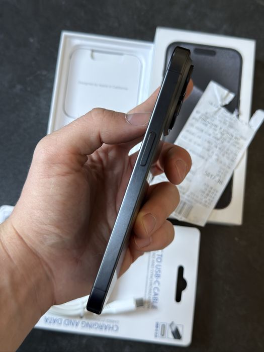 Iphone 15 pro 85% czarny tytan stan igła jak nowy 128gb okazja pełny zestaw bez blokad