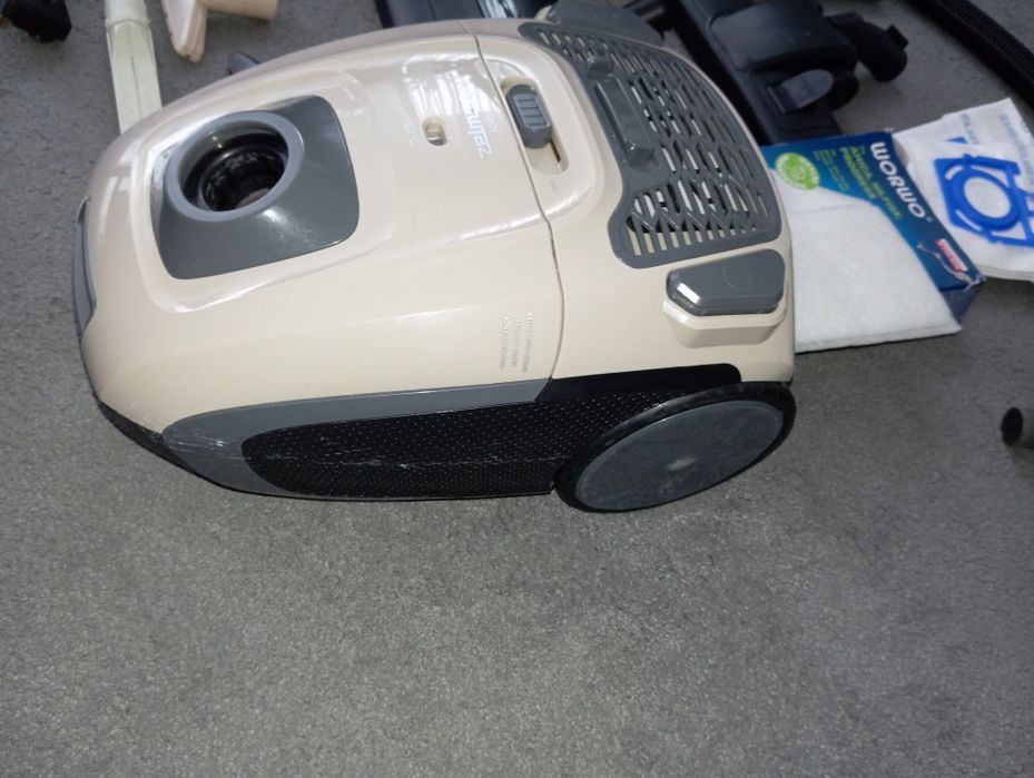 Odkurzacz Zelmer Adaś