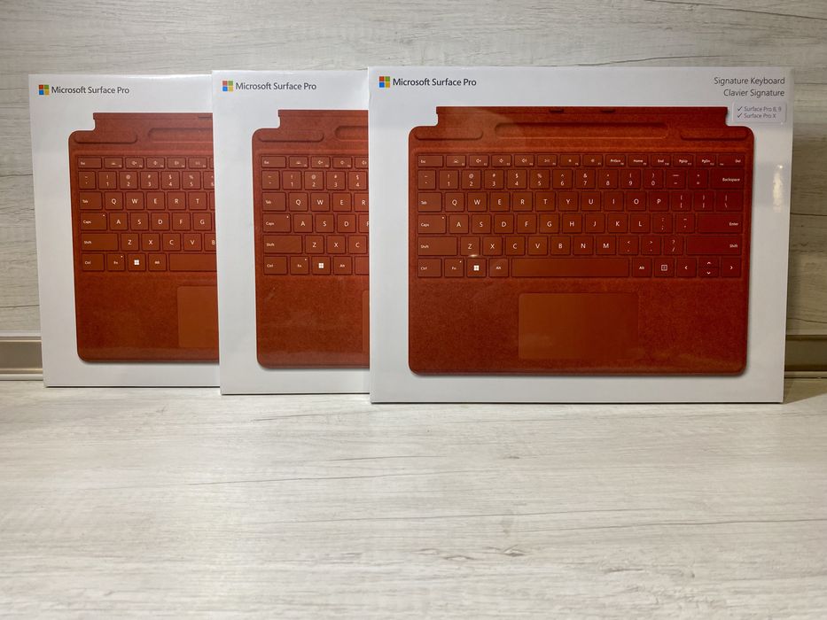 Microsoft Surface Pro 8 9 X Type Cover Alcantara Poppy Red /NEW 7 700 грн. Аксесуари для