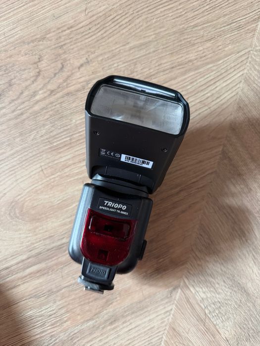 Nikon d5100 zestaw z 2 obiektywami, statyw oraz lampa