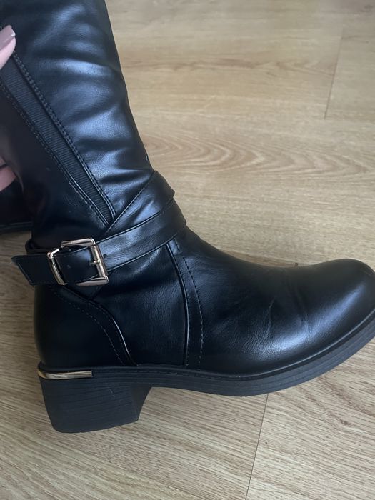 Botas cano alto pretas