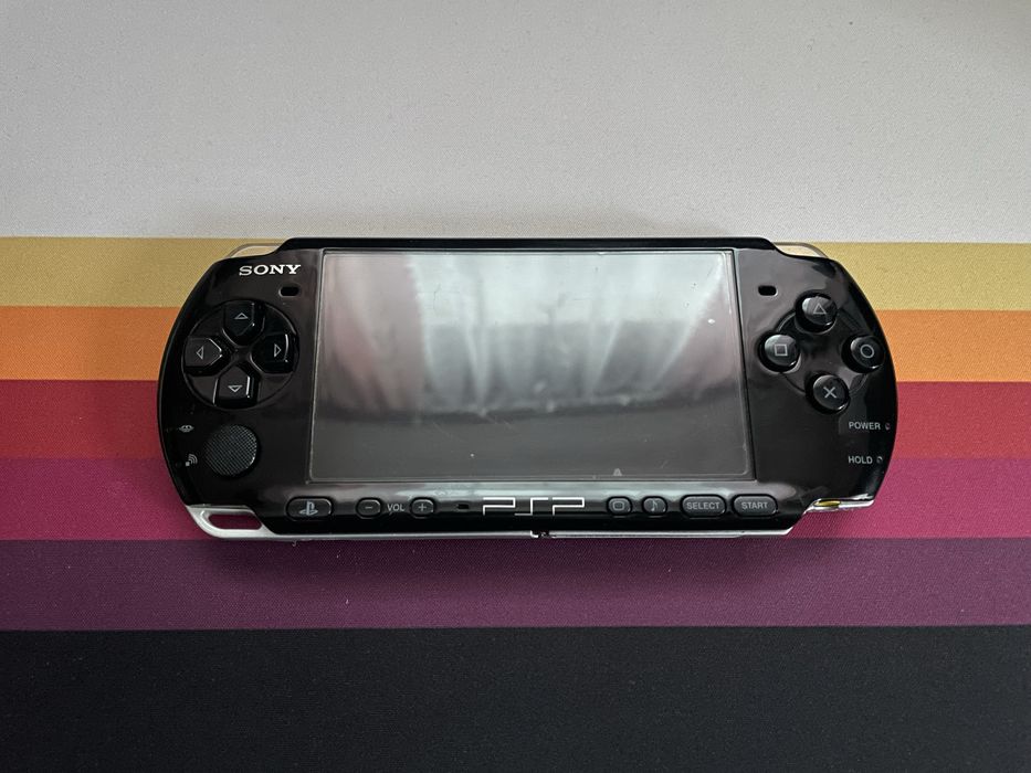 PSP 3000 в гарному стані + чохол