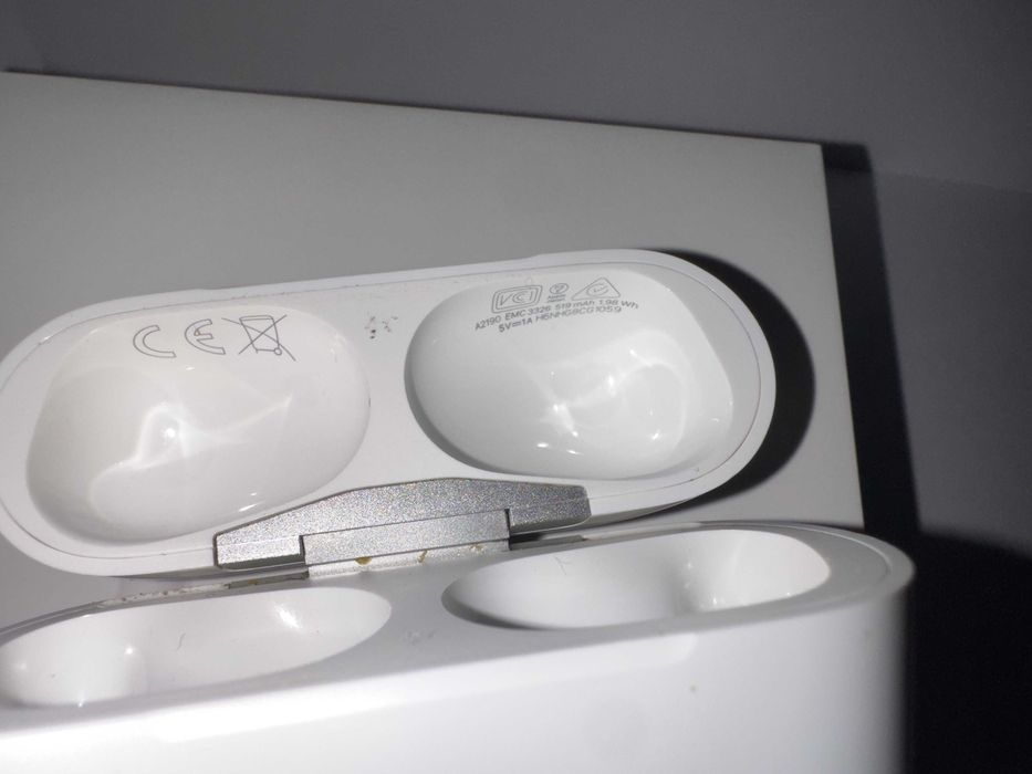 AirPods Pro 1 покоління, модель A2084 (Оригінальні): 3 000 грн