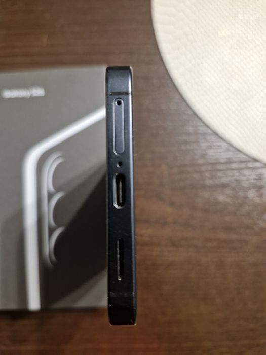 Samsung galaxy s 26 12GB 512GB Gwarancja do lutego 2028
