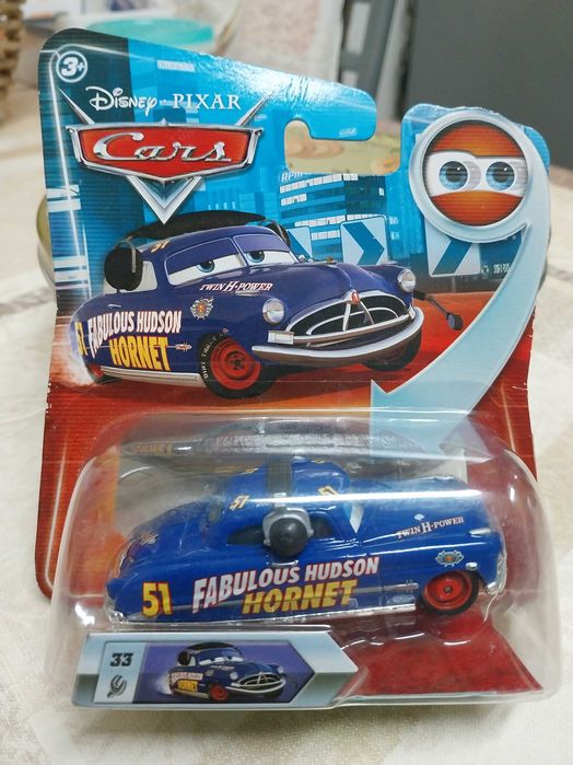 Cars / Disney / Pixar – FABULOUS HUDSON HORNET (Lenticular V2)