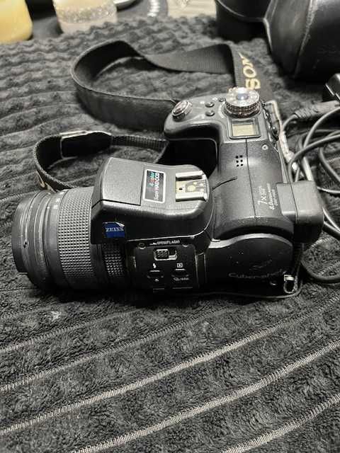 aparat SONY DSC-F828