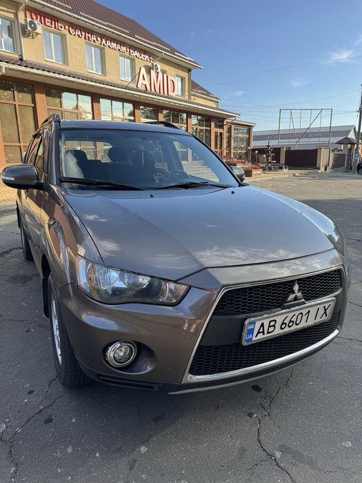 Продам Mitsubishi Outlender