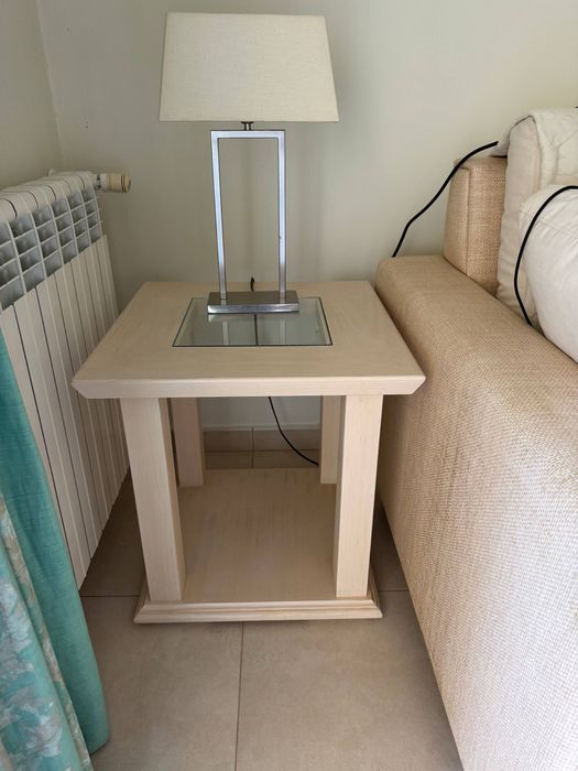 Sofá Cama de 3 Lugares + 2 Mesas de Apoio de Sala (Excelente Estado)