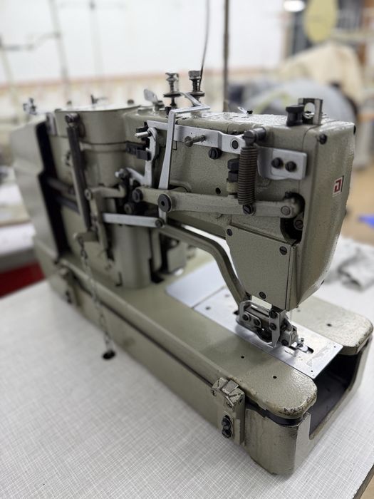 Máquina de Casear JUKI