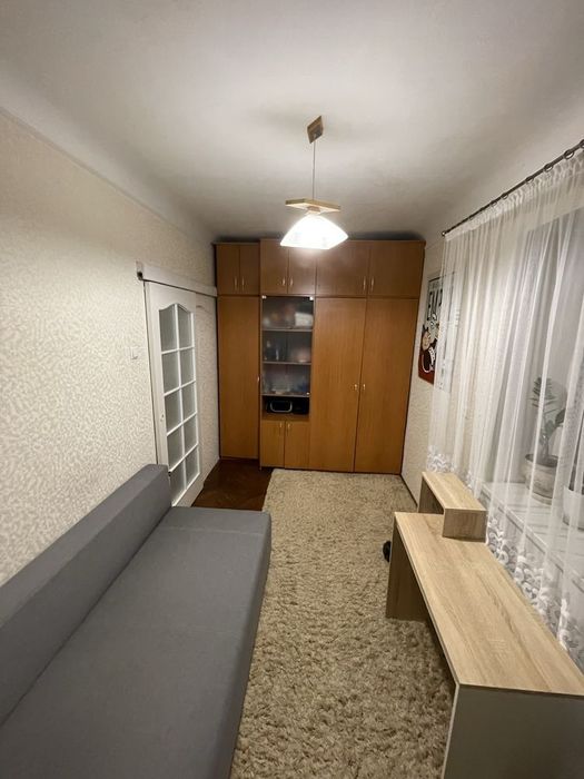 " 2 - кім. квартира з гаражем в центрі міста