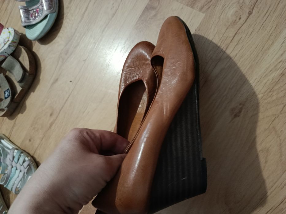 Buty damskie 37i 1/2 skórzane Ryłko