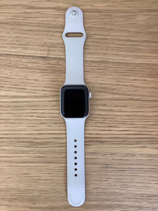 Zegarek Apple Watch SE