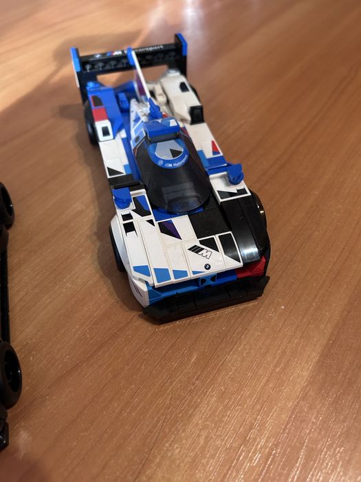 LEGO Speed Champions 76922 BMW M4 GT3 & BMW M Hybrid V8.