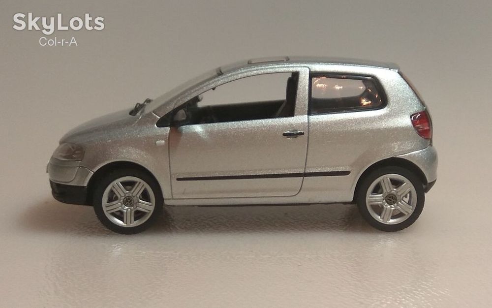 VW Fox 2005 Schuco 1/43