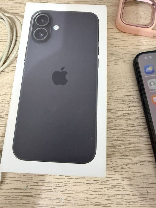 iPhone 16 plus 128gb