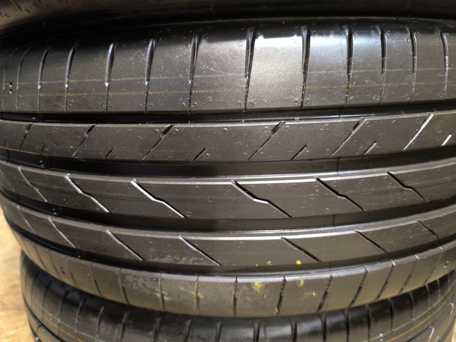 Opony 235/45/20 Hankook nowe komplet
