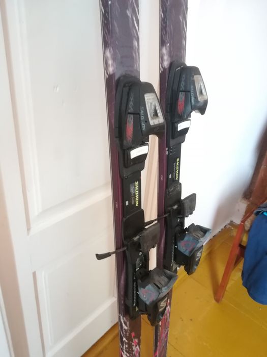 Narty zjazdowe Salomon Evolution