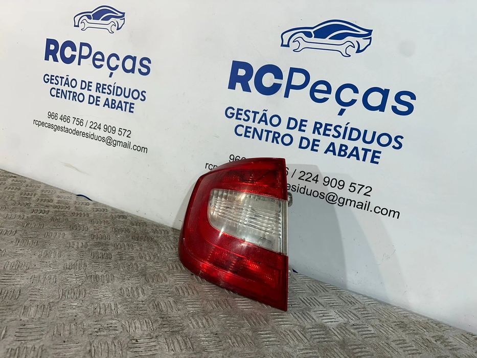 Farolim Original Esquerdo Tras Traseiro Skoda Rapid NH3 5JH945095
