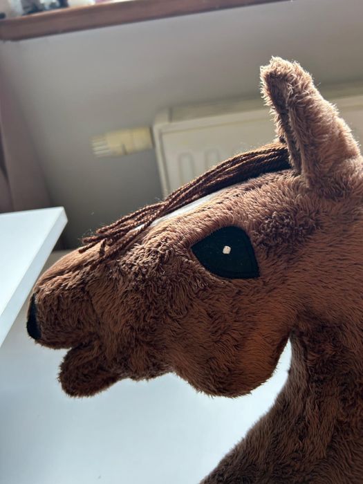 Hobby horse brazowy