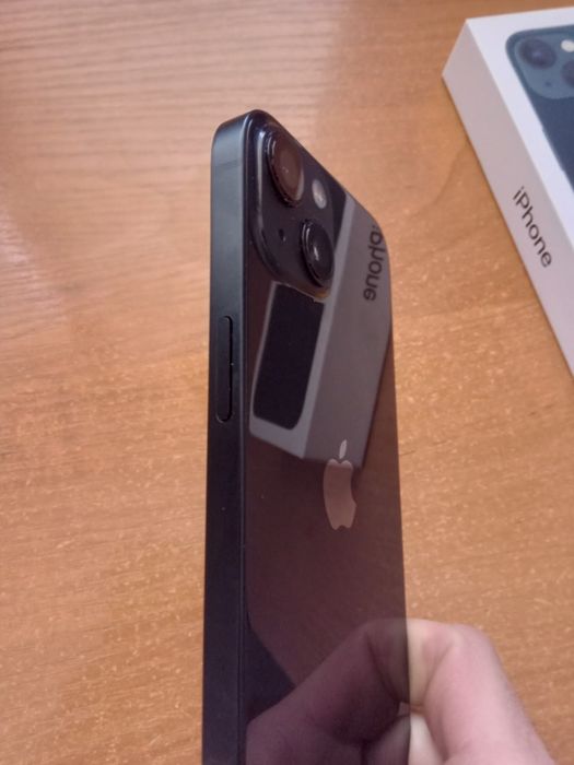 IPhone 13 Midnight blue 128gb