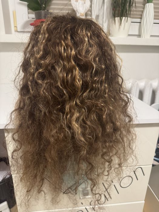 Peruka z naturalnych wlosow afro loki braz i blond lace front