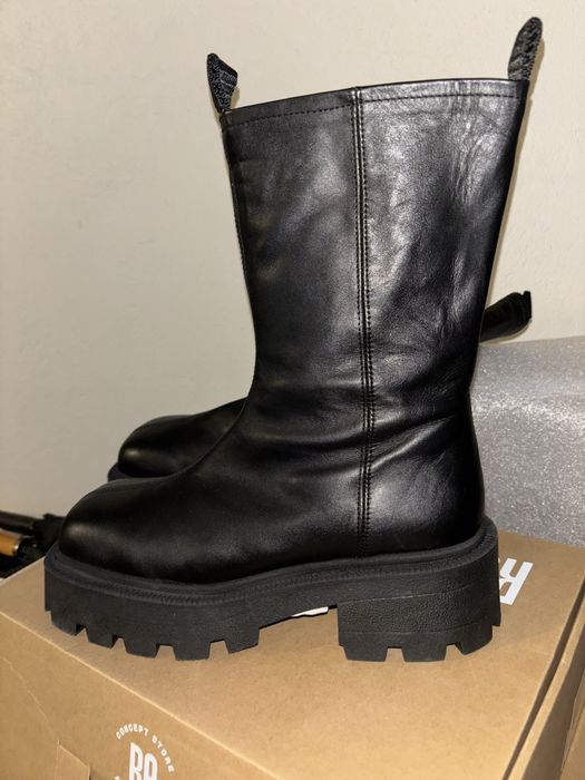 Buty długie Bianco, rozmiar 40. Skóra naturalna.