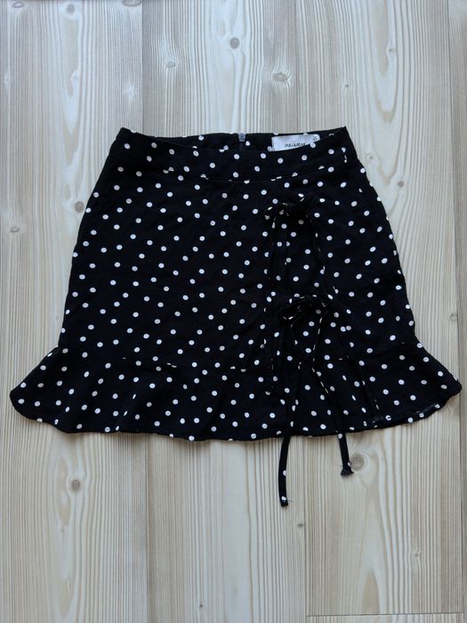 Czarna spódniczka w kropki xs pull&bear