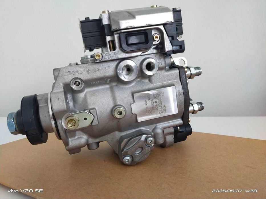 топливный насос высокого давления Opel Zafira 2 л