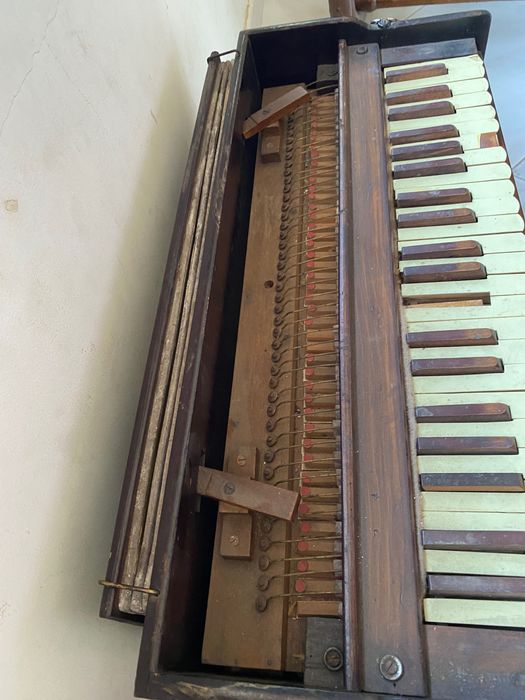 Harmônio Piano Fole França séc XIX 68 cm Funciona