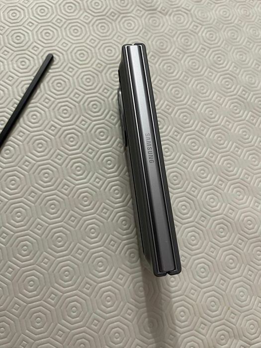 Galaxy Z fold 6