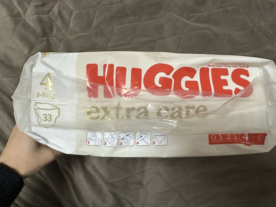 Подгузники Huggies Extra Care 4