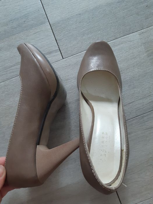 Szpilki nude rozm 36