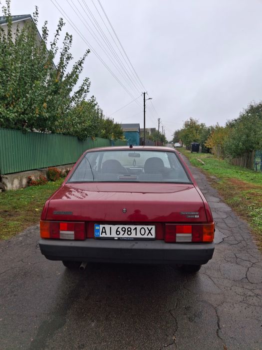 Автомобіль ВАЗ 21099