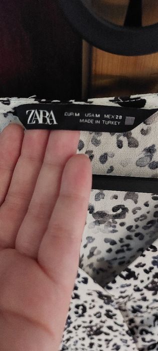 Vestido novo Zara