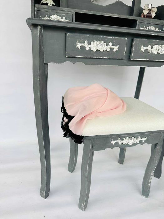 Toaletka z lusterkiem, szara, GRATIS stołek