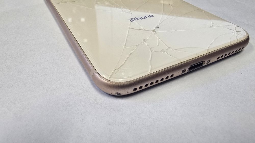 iPhone 8 Plus 64GB