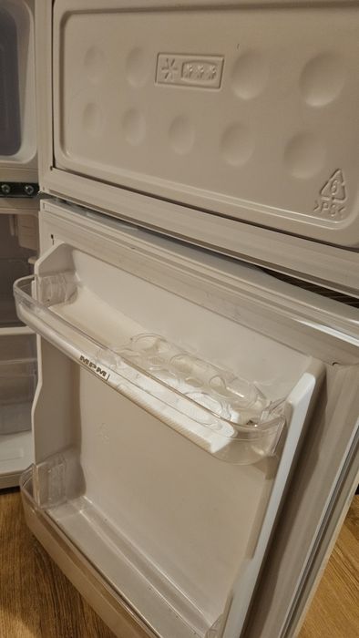 Lodówka podblatowa Mpm