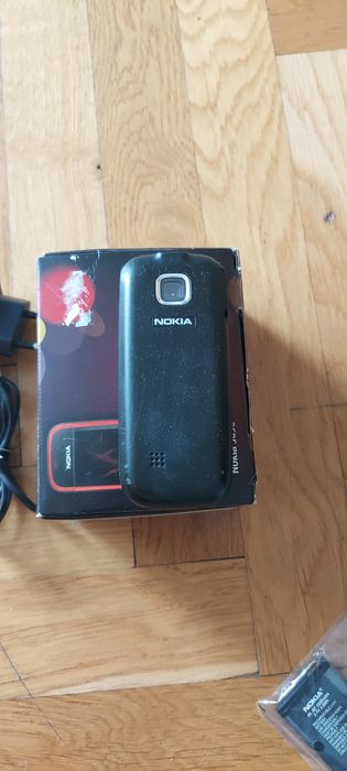 Telefon Nokia 5030 .