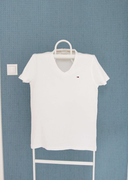 Tommy Hilfiger czysta biel bez wad L/M