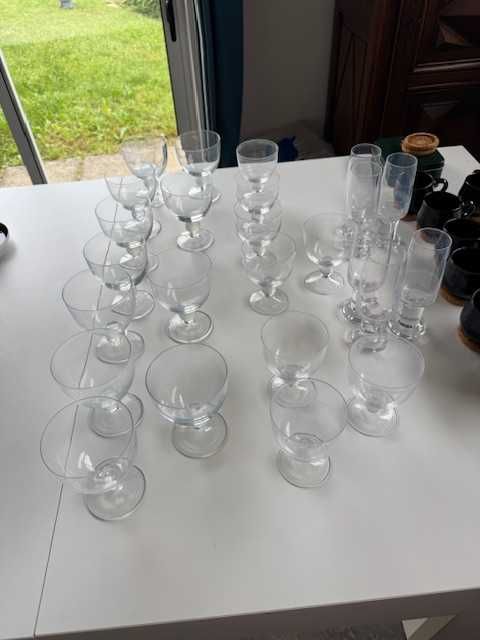 Colocar um anúncio gratuito para vender louça em portugal
Loiça alemão